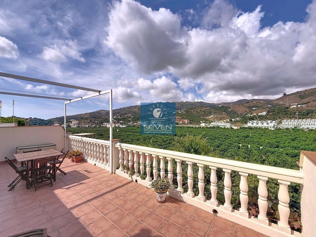 3 bedroom Finca/Country House for sale in Almunecar - € 275,000 (Ref: 9305217)