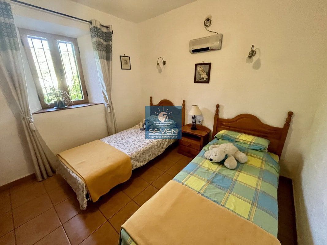 3 bedroom Finca/Country House for sale in Almunecar - € 275,000 (Ref: 9305217)