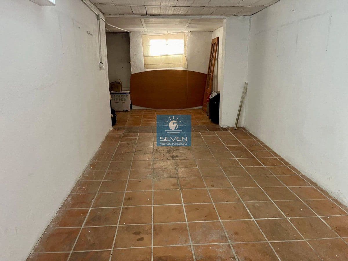 6 slaapkamer Huis te koop in Almunecar met garage - € 310.000 (Ref: 9306411)