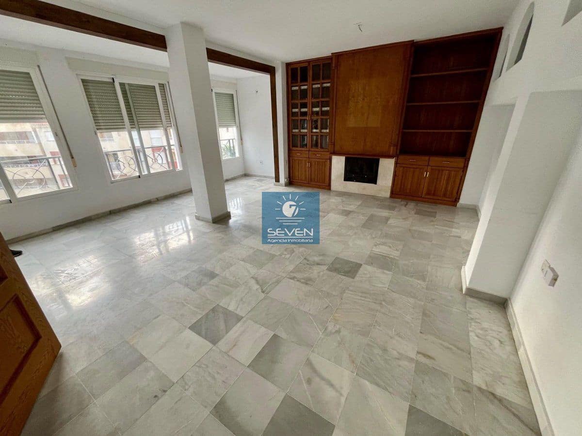 6 slaapkamer Huis te koop in Almunecar met garage - € 310.000 (Ref: 9306411)