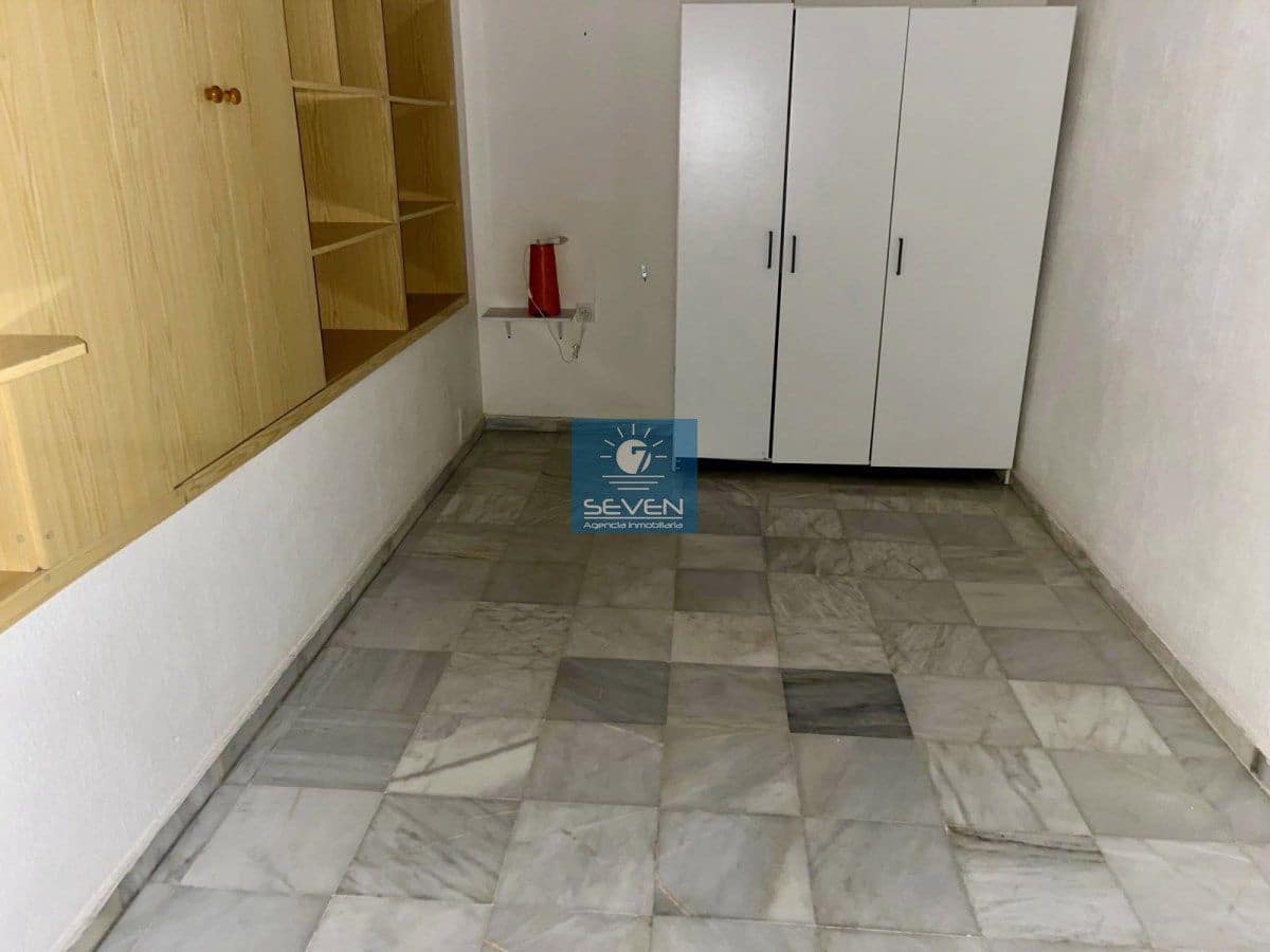 6 slaapkamer Huis te koop in Almunecar met garage - € 310.000 (Ref: 9306411)