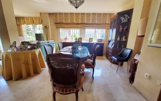 4 bedroom Villa for sale in Almuñécar - € 625,000 (Ref: 9338564)