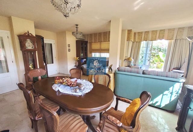 4 bedroom Villa for sale in Almuñécar - € 625,000 (Ref: 9338564)