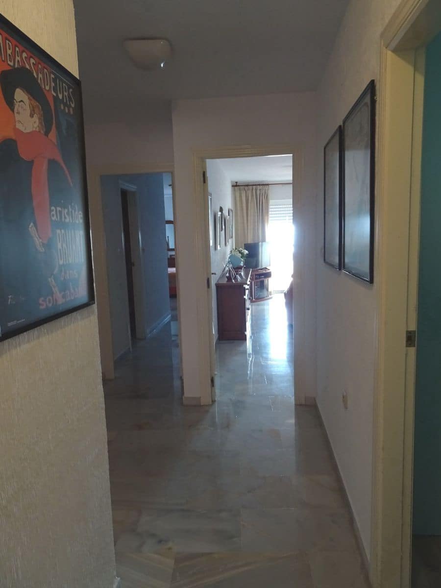 2 bedroom Apartment for rent in Almunecar - € 950 (Ref: 9342206)