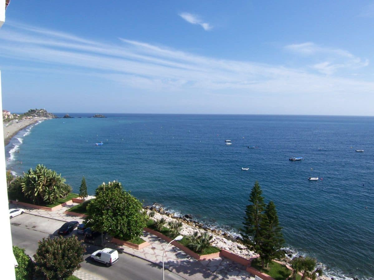 2 bedroom Apartment for rent in Almunecar - € 950 (Ref: 9342206)