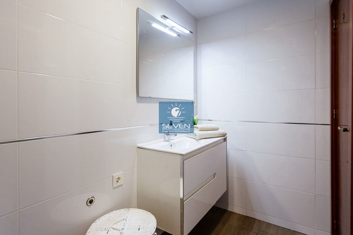 2 soveværelse Lejlighed til leje i Almunecar - € 1.200 (Ref: 9342208)