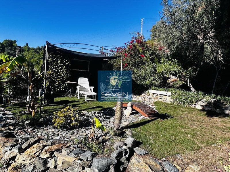 2 makuuhuone Omakotitalo myytävänä paikassa Almunecar - 380 000 € (Ref: 9432990)