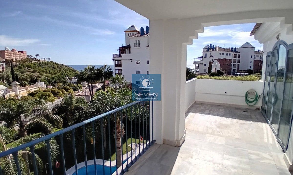 3 slaapkamer Appartement te koop in Almunecar met garage - € 385.000 (Ref: 9436932)