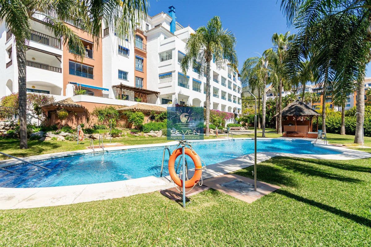 3 slaapkamer Appartement te koop in Almunecar met garage - € 385.000 (Ref: 9436932)