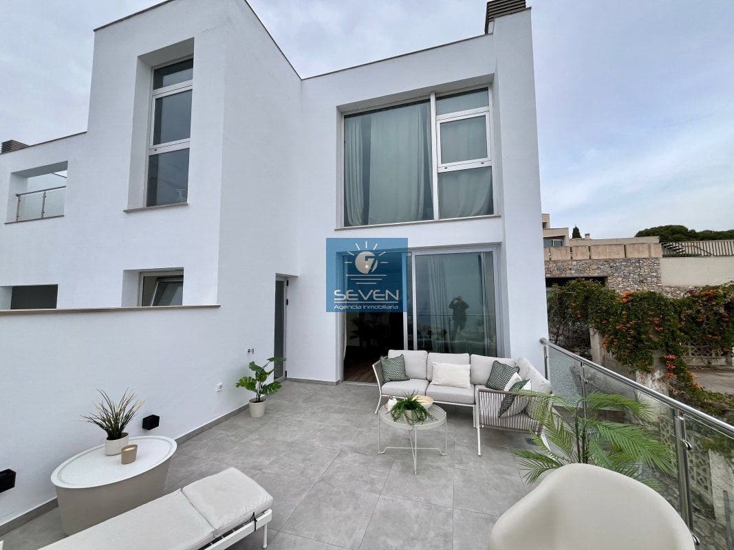 2 soverom Leilighet til salgs i Almunecar med garasje - € 363 000 (Ref: 9450107)