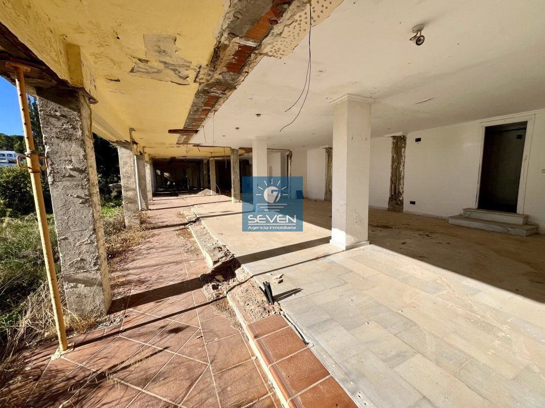 Chalet de 5 habitaciones en La Herradura en venta - 1.750.000 € (Ref: 9470928)