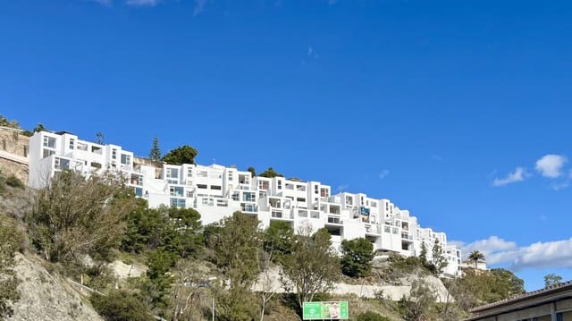 Apartamento de 2 habitaciones en Almuñécar en venta con garaje - 238.000 € (Ref: 9472766)