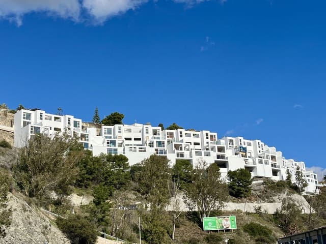 Apartamento de 2 habitaciones en Almuñécar en venta con garaje - 238.000 € (Ref: 9472766)