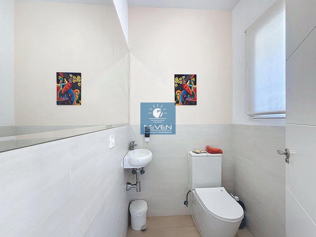 2 camera da letto Villa in vendita in Cotobro con garage - 570.000 € (Rif: 9475945)