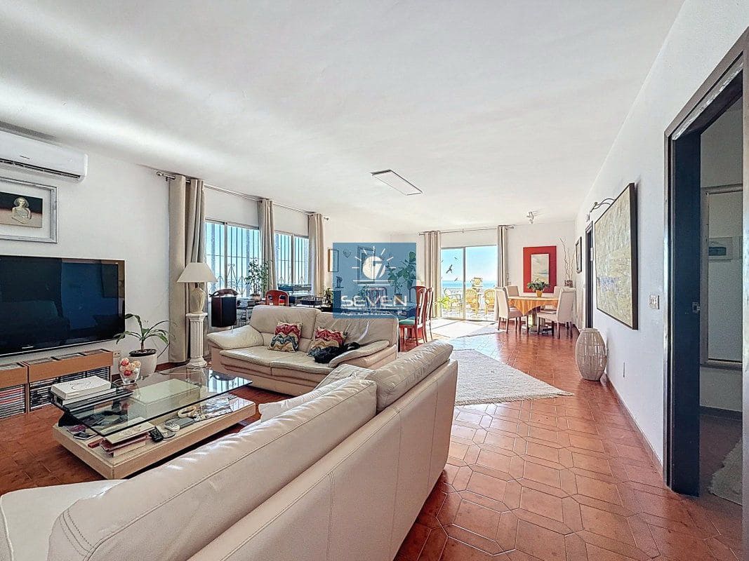 2 camera da letto Villa in vendita in Cotobro con garage - 570.000 € (Rif: 9475945)