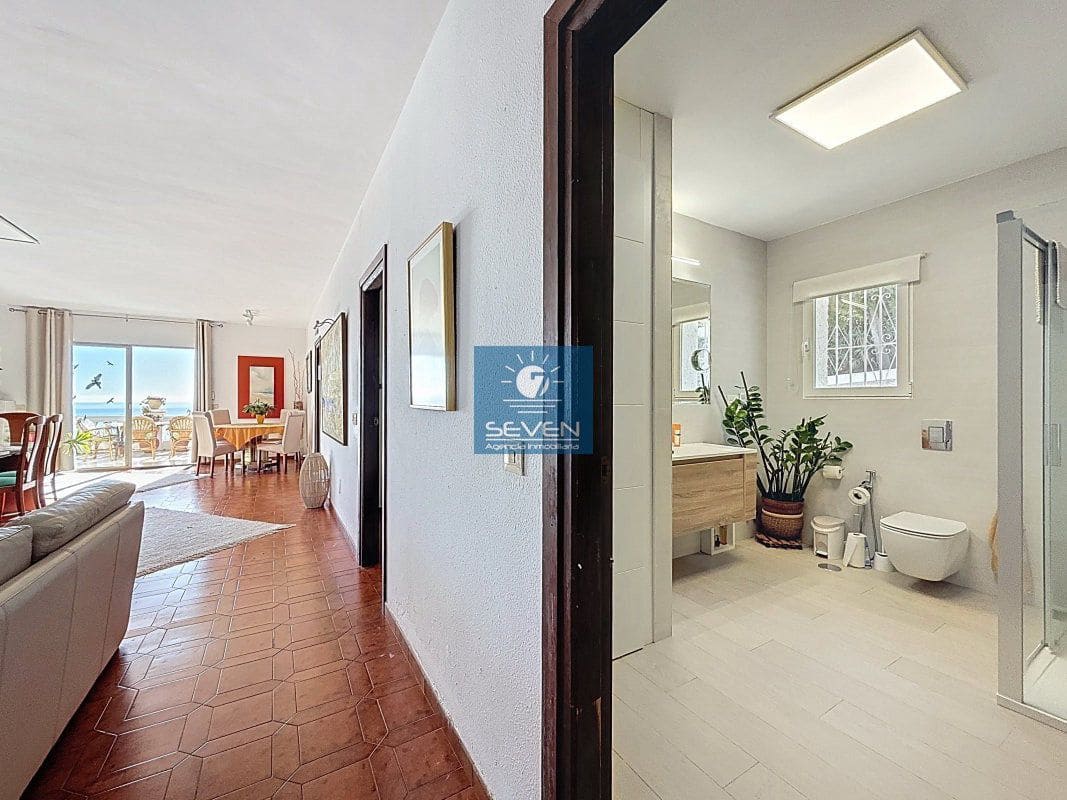 2 camera da letto Villa in vendita in Cotobro con garage - 570.000 € (Rif: 9475945)