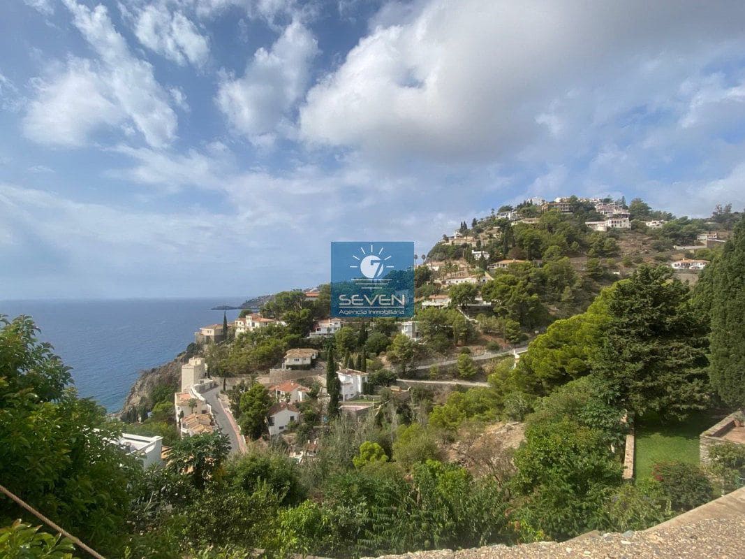 2 camera da letto Villa in vendita in Cotobro con garage - 570.000 € (Rif: 9475945)