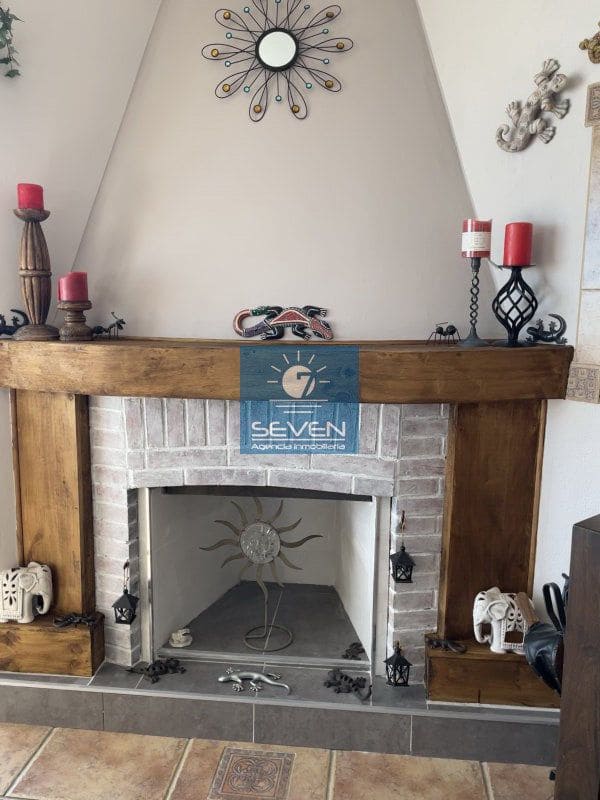 7 makuuhuone Huvila myytävänä paikassa Cotobro mukana 
autotalli - 590 000 € (Ref: 9480987)