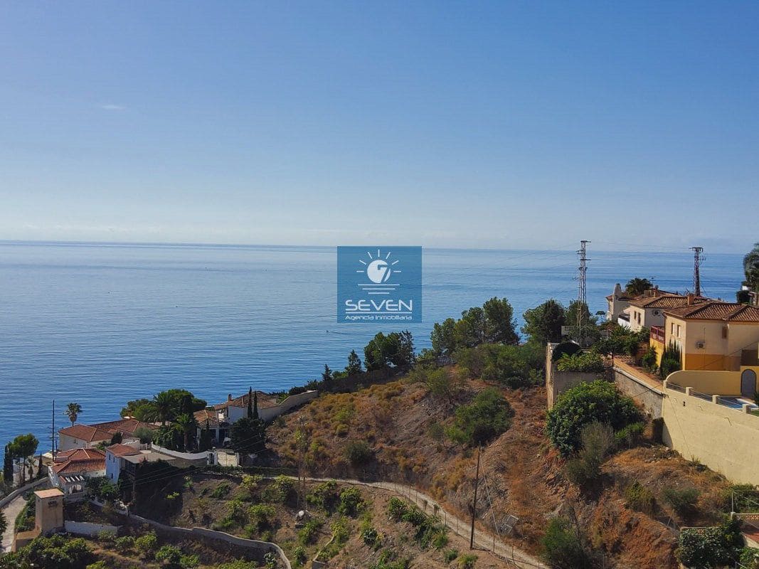 7 makuuhuone Huvila myytävänä paikassa Cotobro mukana 
autotalli - 590 000 € (Ref: 9480987)