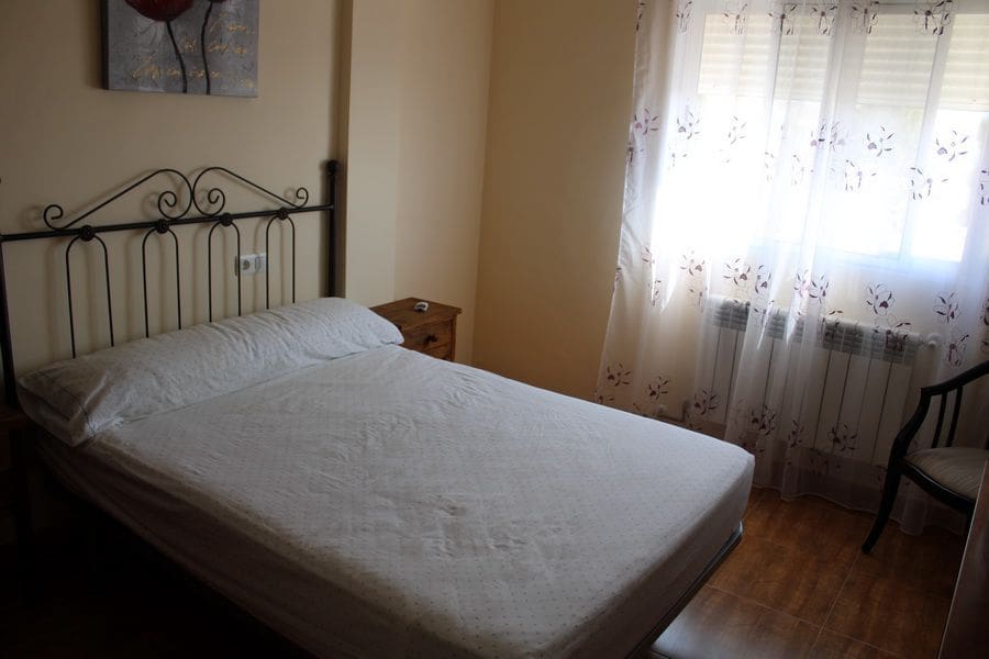 Chalet de 4 habitaciones en Itrabo en venta - 375.000 € (Ref: 9491276)