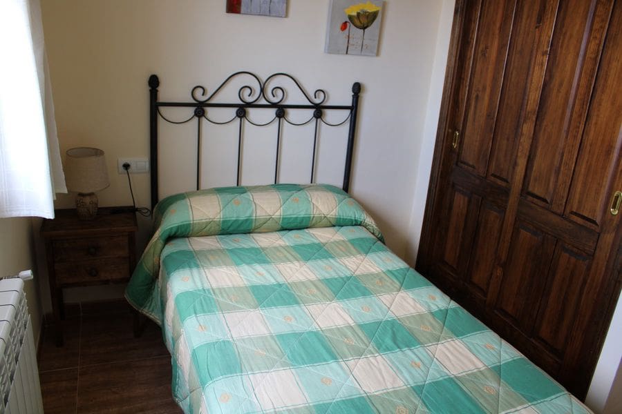 Chalet de 4 habitaciones en Itrabo en venta - 375.000 € (Ref: 9491276)