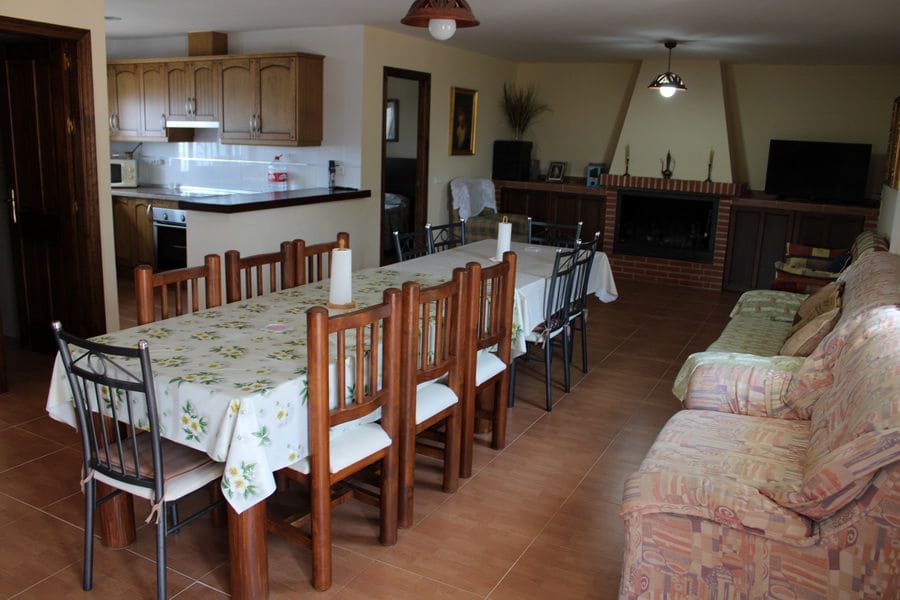 Chalet de 4 habitaciones en Itrabo en venta - 375.000 € (Ref: 9491276)