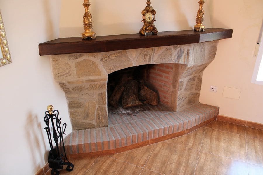 Chalet de 4 habitaciones en Itrabo en venta - 375.000 € (Ref: 9491276)