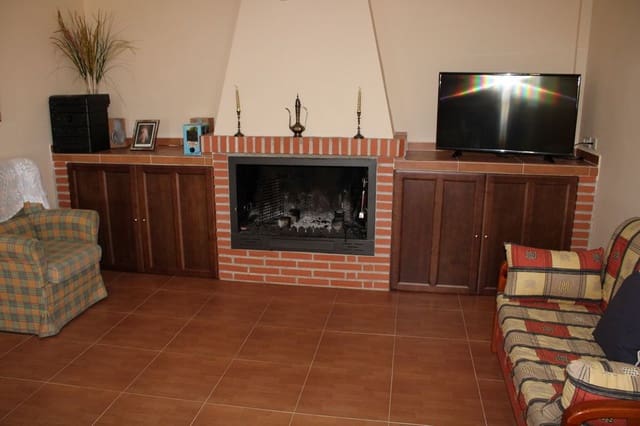 Chalet de 4 habitaciones en Itrabo en venta - 375.000 € (Ref: 9491276)