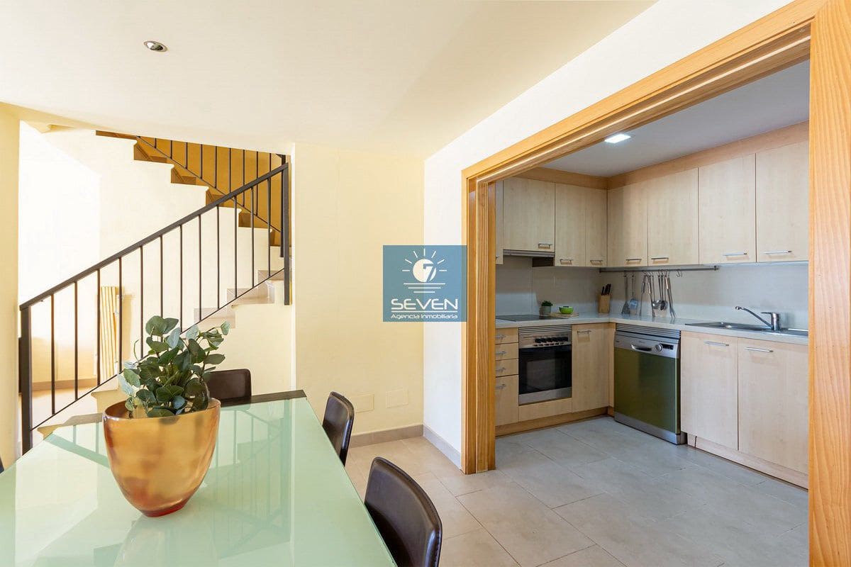 3 bedroom Townhouse for holiday rental in Almunecar - € 1,500 (Ref: 9496983)