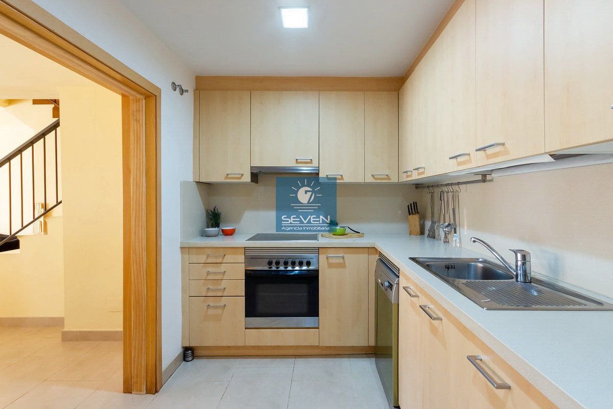 3 bedroom Townhouse for holiday rental in Almunecar - € 1,500 (Ref: 9496983)