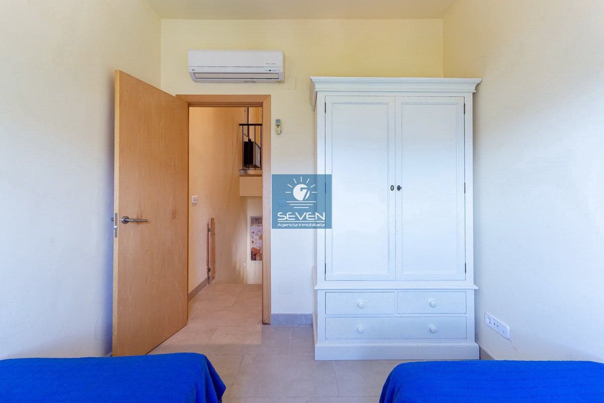 3 bedroom Townhouse for holiday rental in Almunecar - € 1,500 (Ref: 9496983)