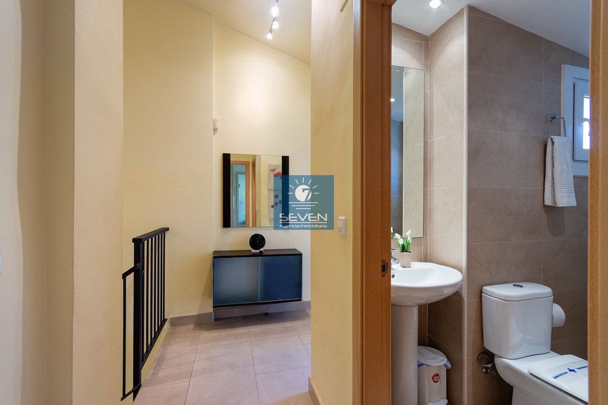 3 bedroom Townhouse for holiday rental in Almunecar - € 1,500 (Ref: 9496983)