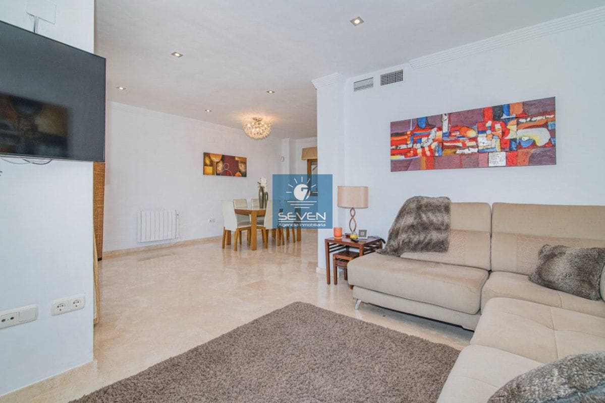 Casa de 3 habitaciones en Almuñécar en venta - 355.000 € (Ref: 9498905)