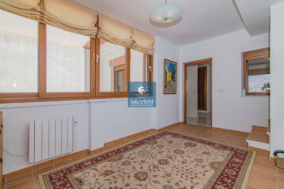 Casa de 3 habitaciones en Almuñécar en venta - 355.000 € (Ref: 9498905)