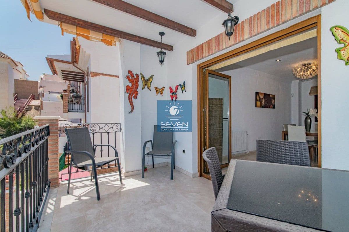 Casa de 3 habitaciones en Almuñécar en venta - 355.000 € (Ref: 9498905)