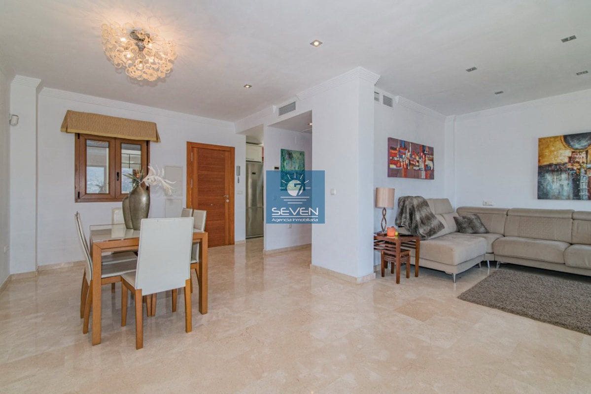 Casa de 3 habitaciones en Almuñécar en venta - 355.000 € (Ref: 9498905)