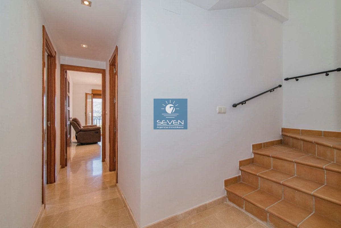 Casa de 3 habitaciones en Almuñécar en venta - 355.000 € (Ref: 9498905)