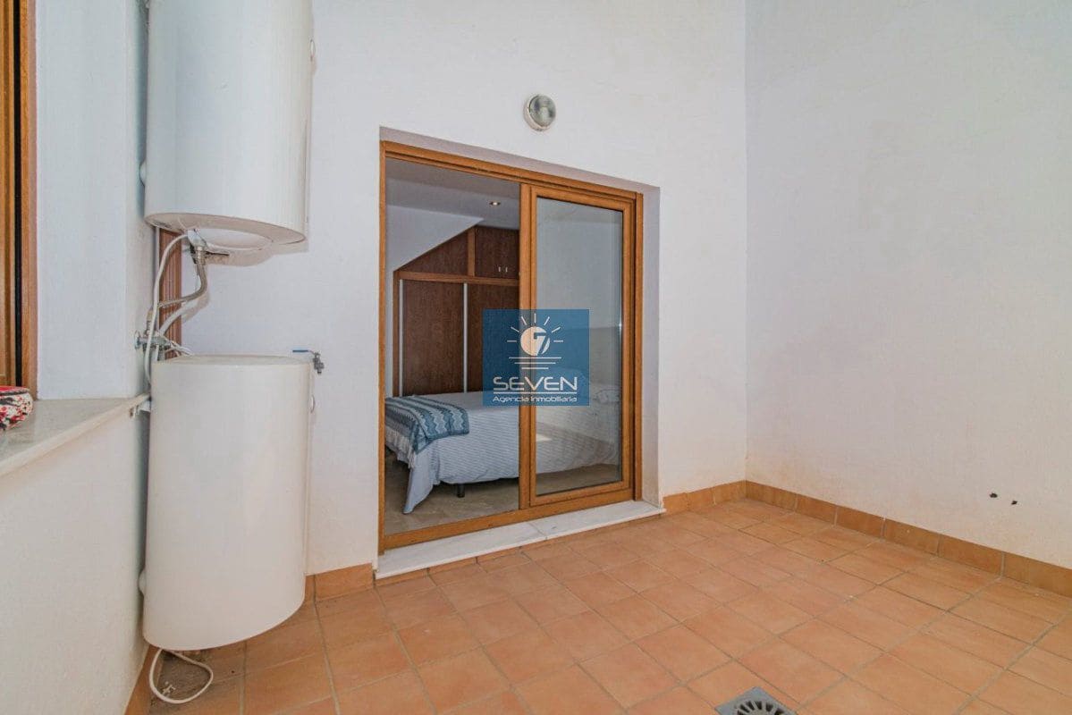 Casa de 3 habitaciones en Almuñécar en venta - 355.000 € (Ref: 9498905)