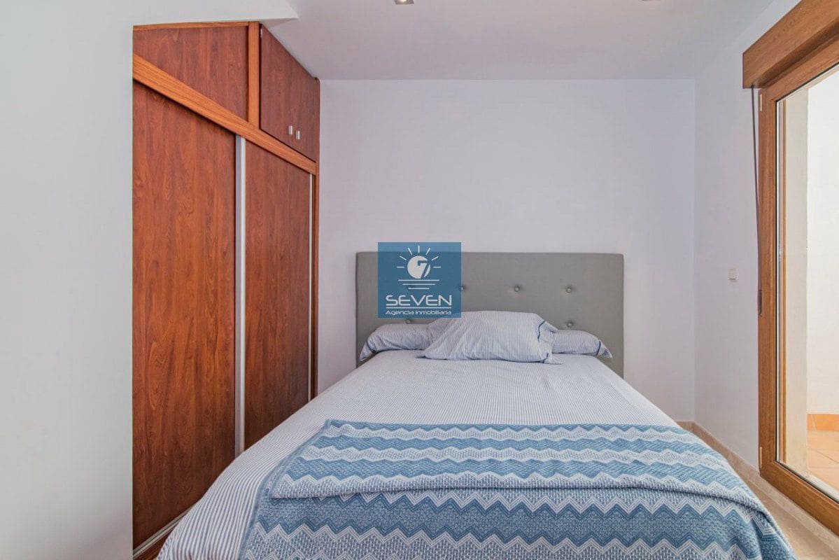 Casa de 3 habitaciones en Almuñécar en venta - 355.000 € (Ref: 9498905)