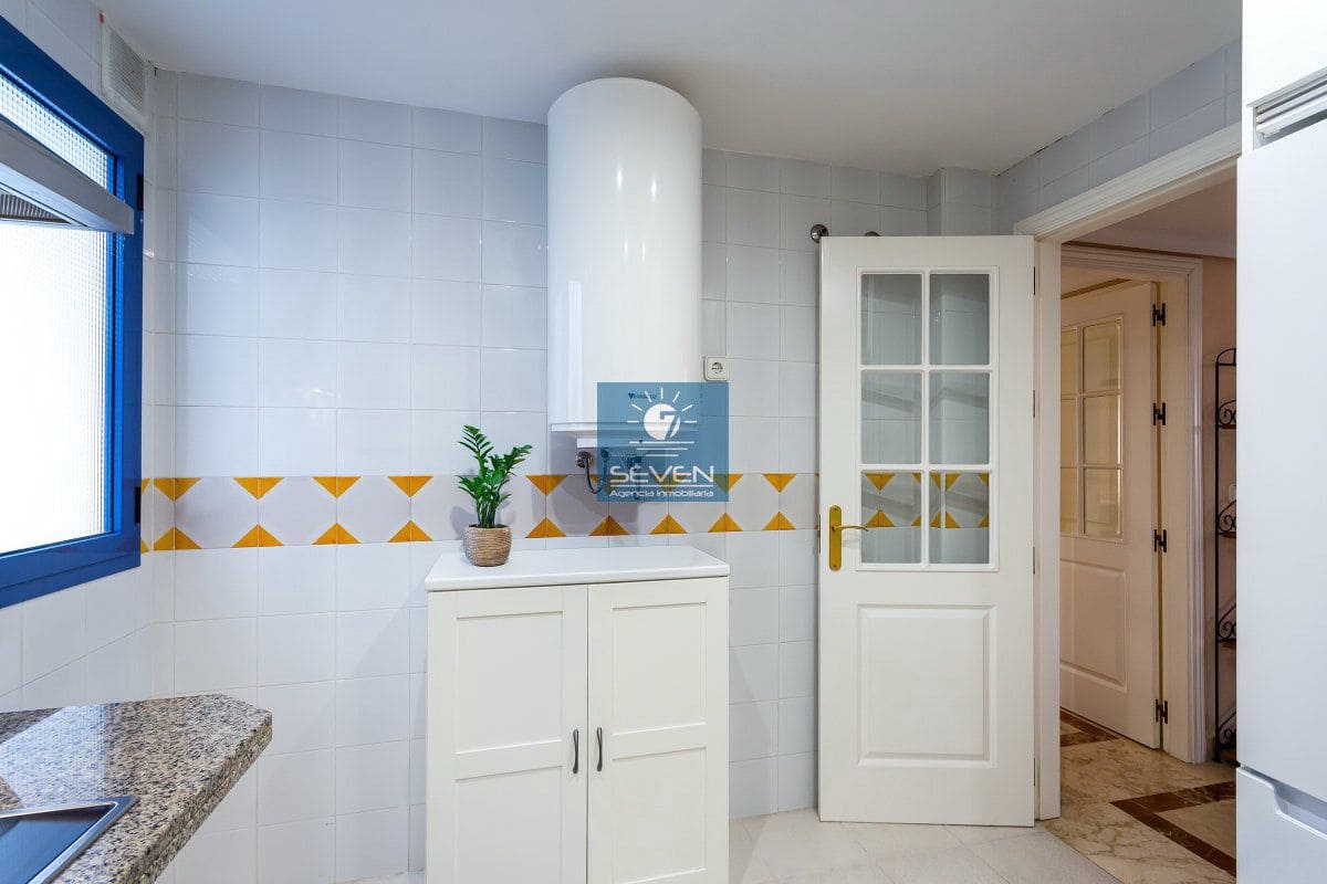 2 chambre Appartement à vendre à Almunecar avec garage - 350 000 € (Ref: 9543136)