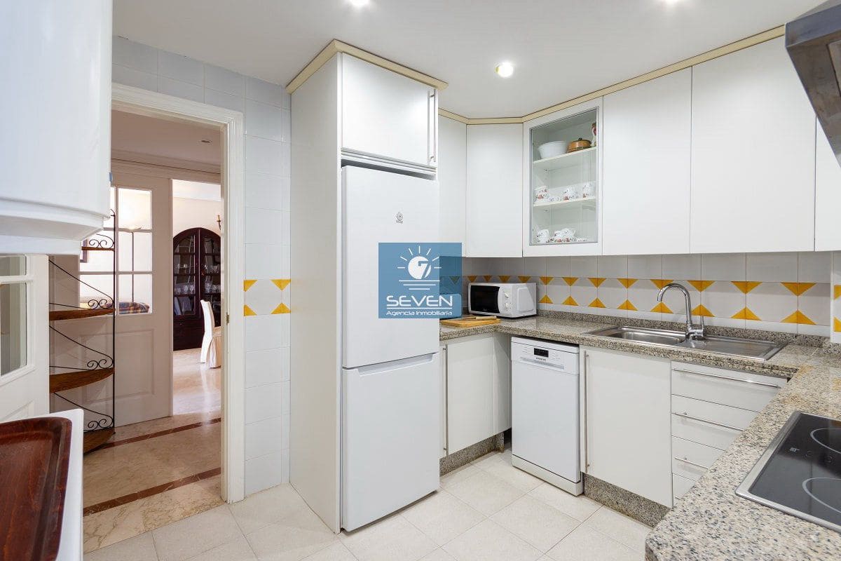 2 chambre Appartement à vendre à Almunecar avec garage - 350 000 € (Ref: 9543136)