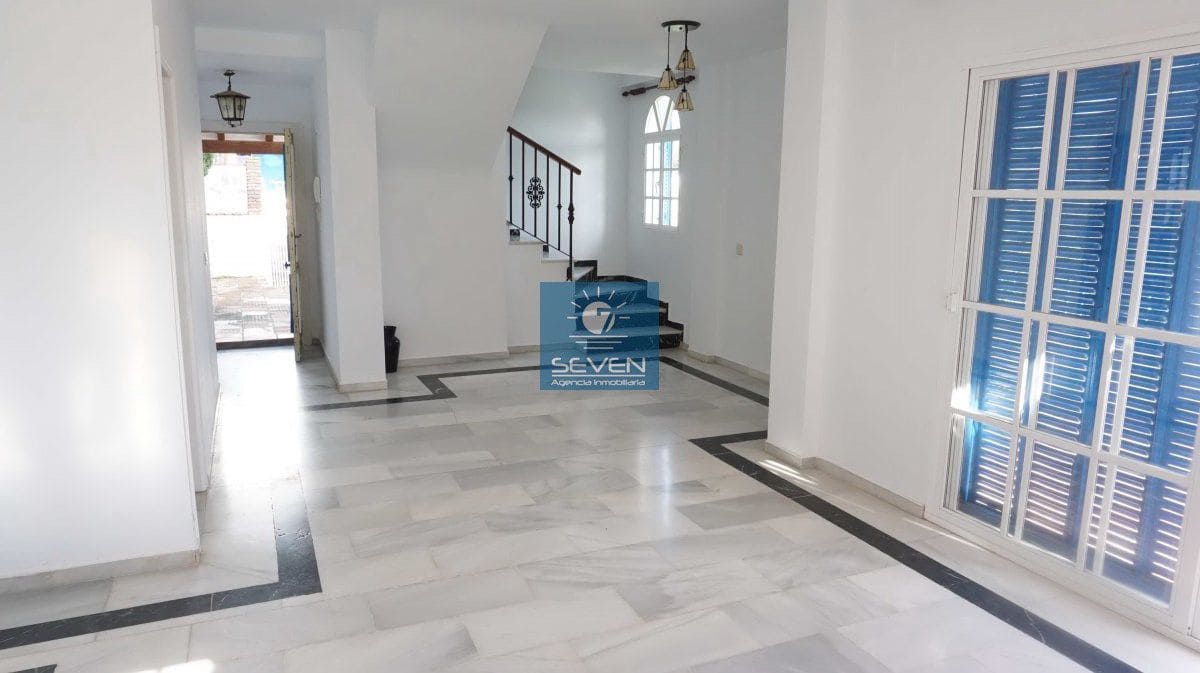 3 sypialnia Willa na sprzedaż w Almunecar z garażem - 650 000 € (Ref: 9564833)