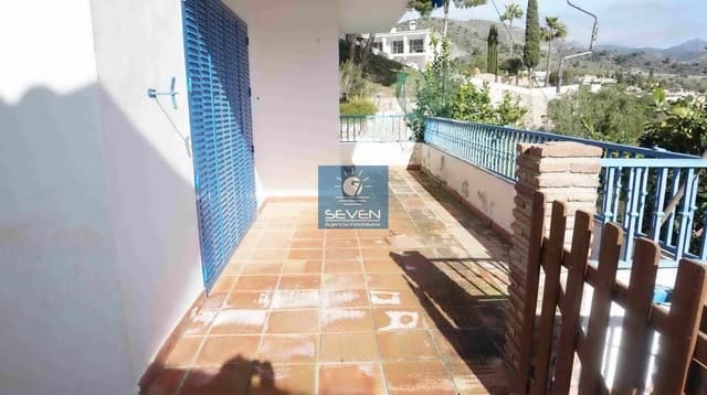 3 sypialnia Willa na sprzedaż w Almuñécar z garażem - 650 000 € (Ref: 9564833)