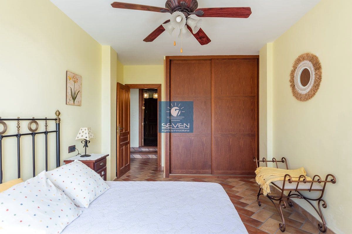 5 soveværelse Villa til salg i Velilla med garage - € 950.000 (Ref: 9627313)