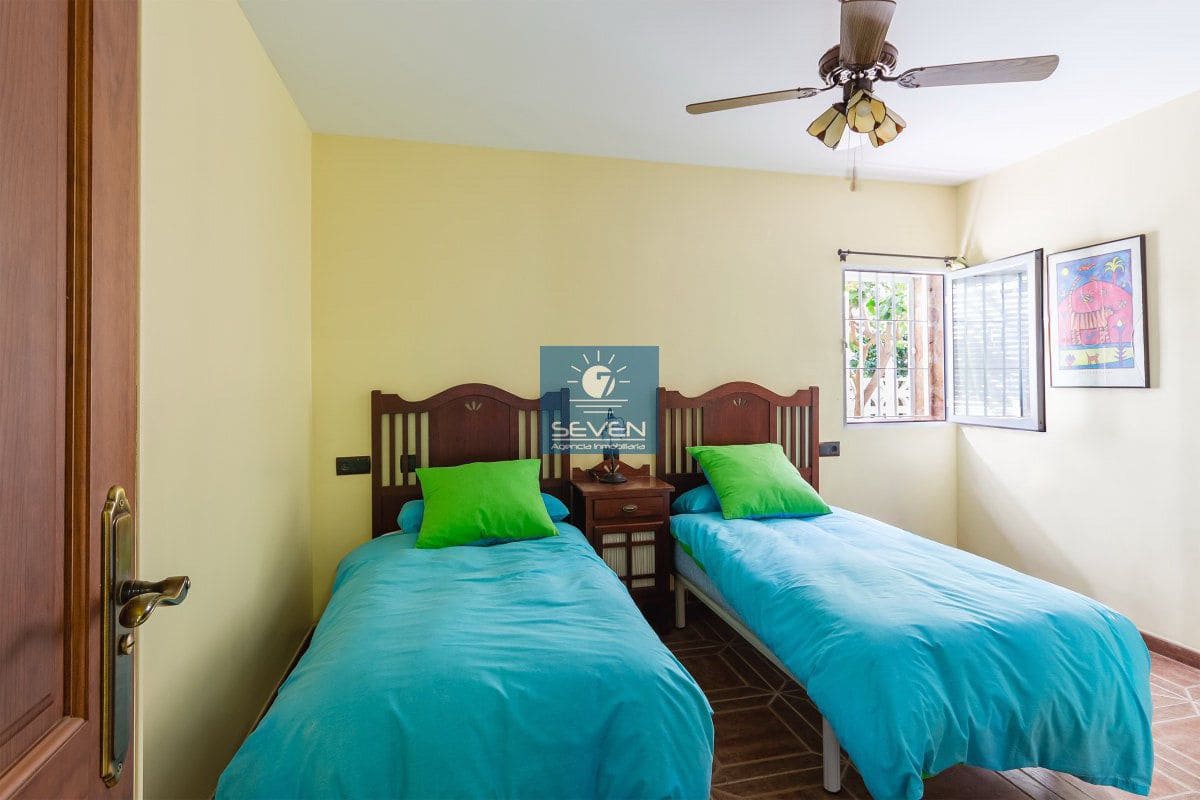 5 soveværelse Villa til salg i Velilla med garage - € 950.000 (Ref: 9627313)