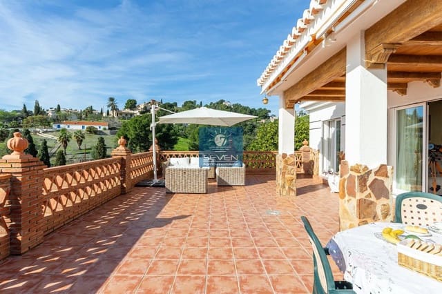 5 soveværelse Villa til salg i Velilla, Almuñécar med garage - € 950.000 (Ref: 9627313)