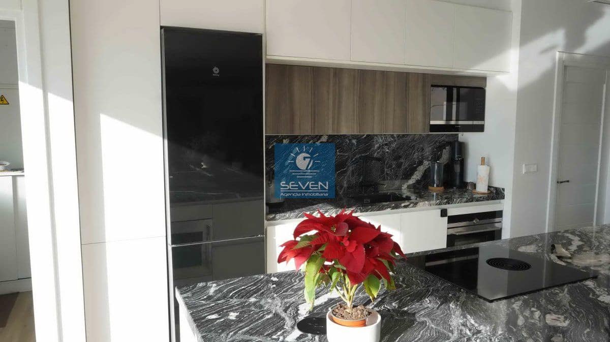 3 bedroom Villa for sale in La Herradura - € 1,099,000 (Ref: 9694876)