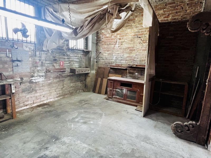 Commercial for rent in Almunecar - € 1,000 (Ref: 9714596)