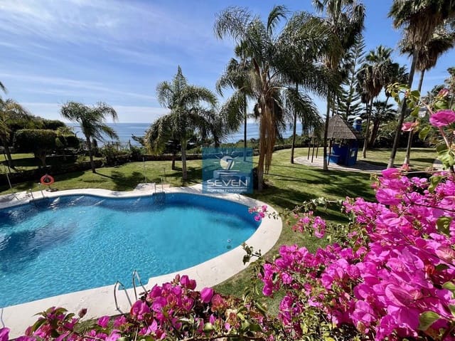 2 bedroom Apartment for sale in Almuñécar with garage - € 365,000 (Ref: 9722629)