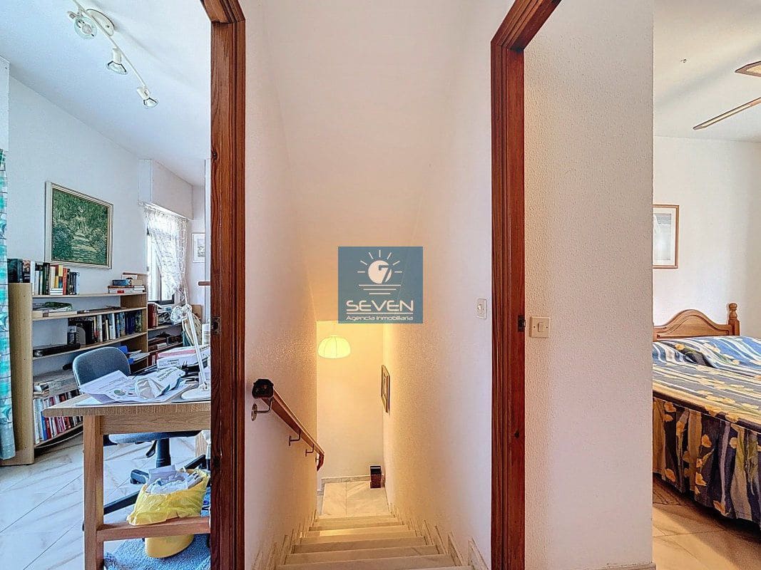 3 sypialnia Dom blizniak na sprzedaż w La Herradura z garażem - 650 000 € (Ref: 9755502)